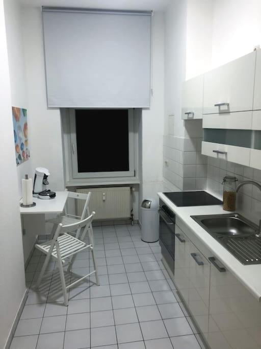 750 Sft Lovely Apartment In Central Berlin Mitte Exterior photo